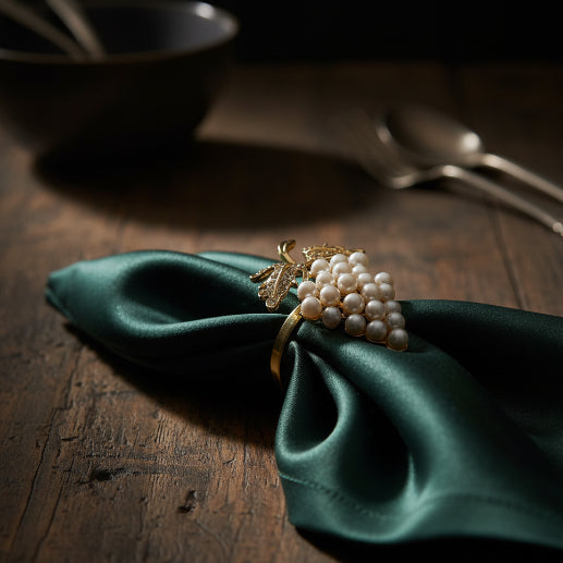 Pearl Grape Napkin Holder Trendy Home