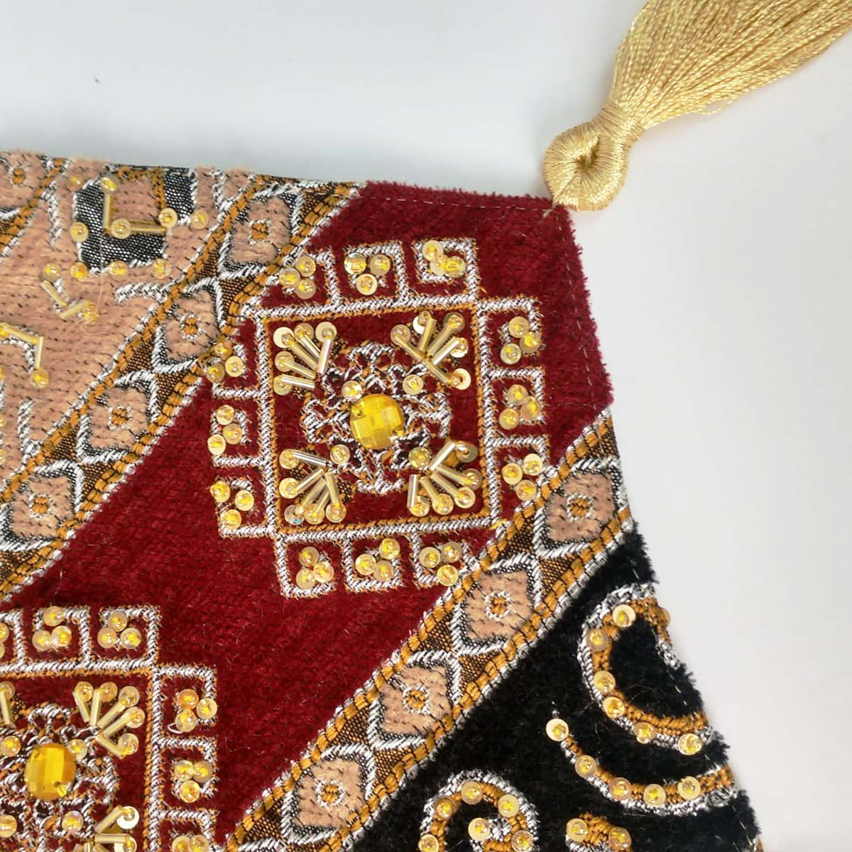 Hand Sequin - Maroon Black Table Runner Trendy Home